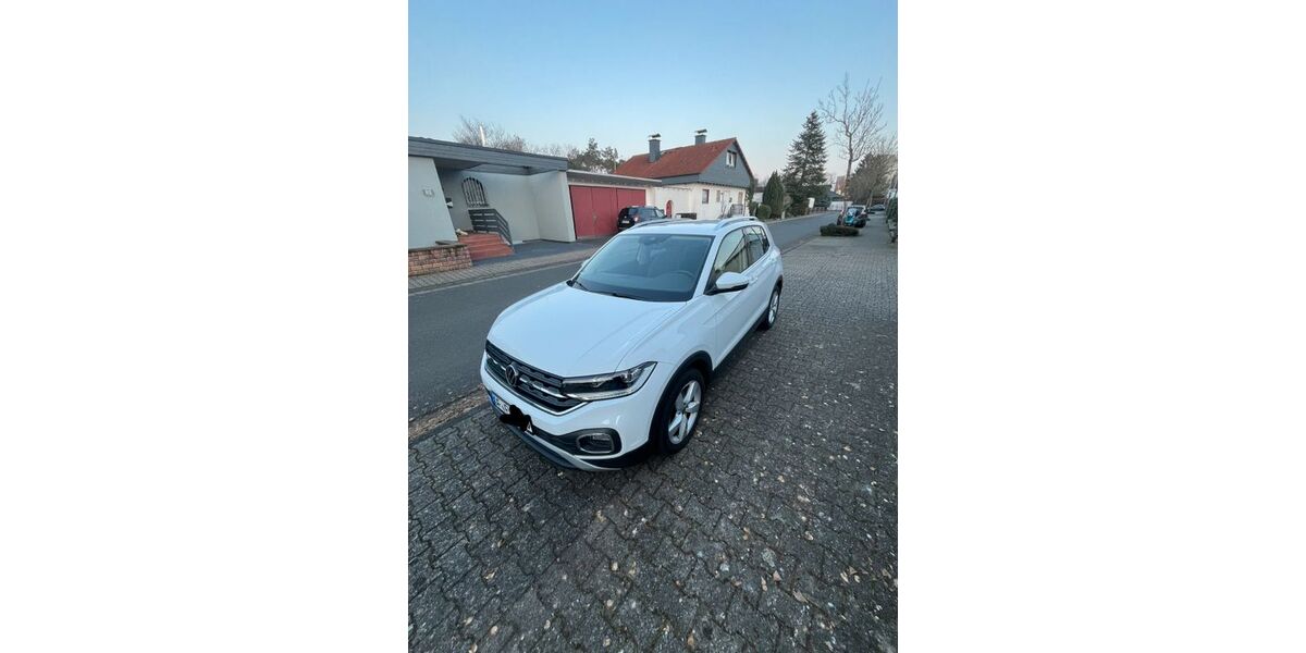 VW T-Cross 28.000 km 23.999 &euro; Offenbach 63073