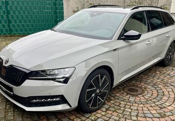 Skoda Superb 42.650 km 33.999 &euro; Frankfurt 65929