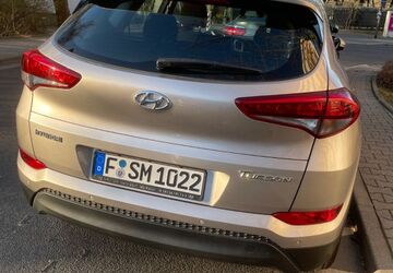 Hyundai TUCSON 86.967 km 17.000 &euro; Frankfurt am Main 60433