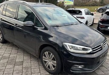 VW Touran 150.000 km 17.980 &euro; Rüsselsheim 65428