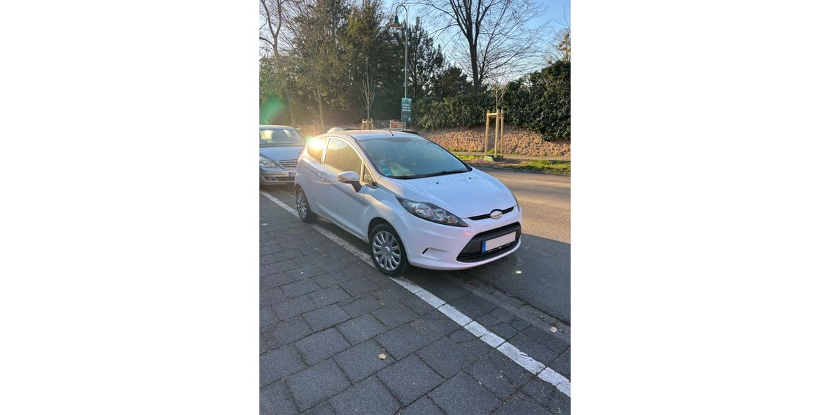Ford Fiesta 191.000 km 2.500 &euro; Darmstadt 64285