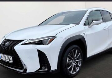 Lexus UX 6.000 km 42.900 &euro; Frankfurt 60314
