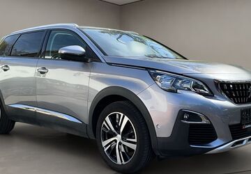 Peugeot 5008 71.200 km 14.999 &euro; Münster/Hessen 64839