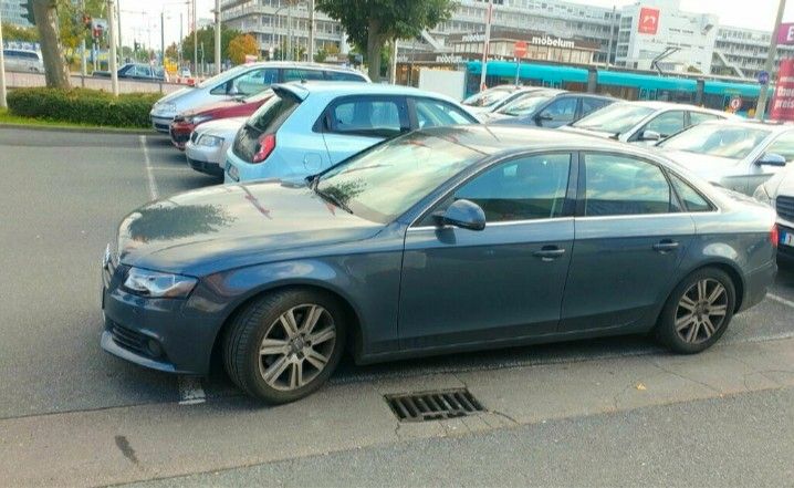 Audi A4 196.000 km 4.999 &euro; Frankfurt am Main 60386