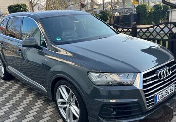 Audi Q7 172.000 km 29.200 &euro; Rüsselsheim 65428
