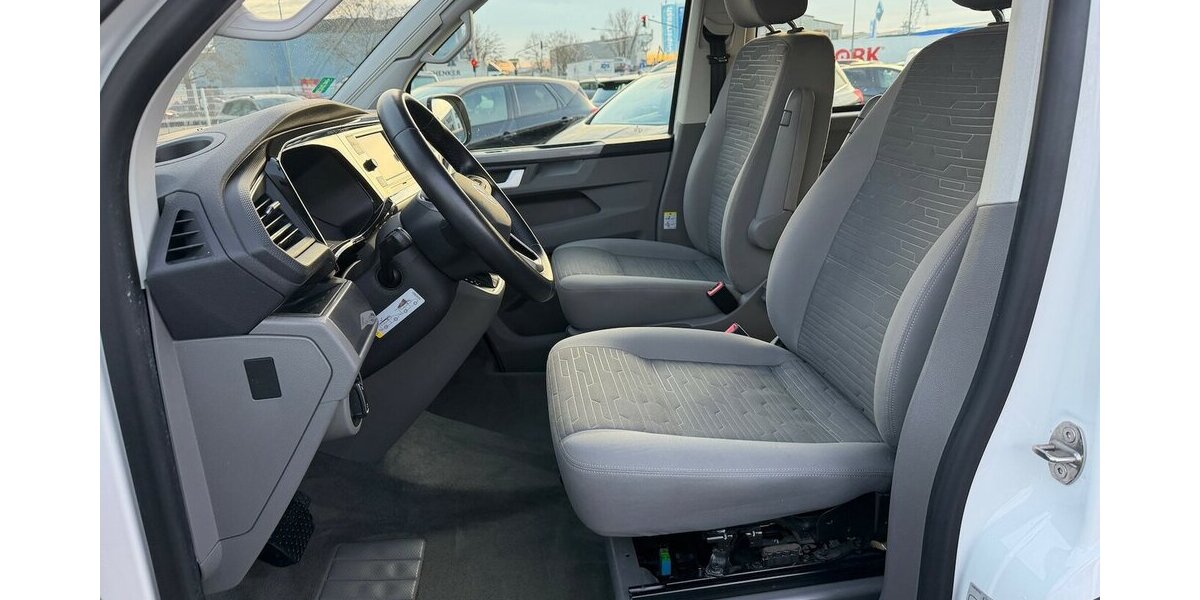 VW T6.1 California 2.0 TDI DSG Ocean/Küche/1Hd LED 82.000 km 49.999 &euro; Frankfurt 60386