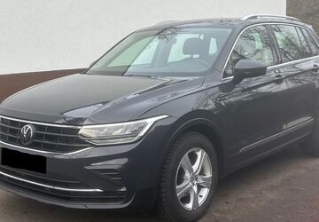VW Tiguan 86.000 km 20.900 &euro; Obertshausen 63179