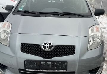 Toyota Yaris 116.181 km 3.499 &euro; Dietzenbach 63128