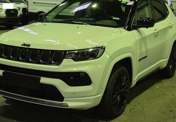 Jeep Compass 52.746 km 21.980 &euro; Rüsselsheim 65428