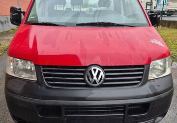 VW T5 Transporter 251.123 km 2.950 &euro; Dietzenbach 63128