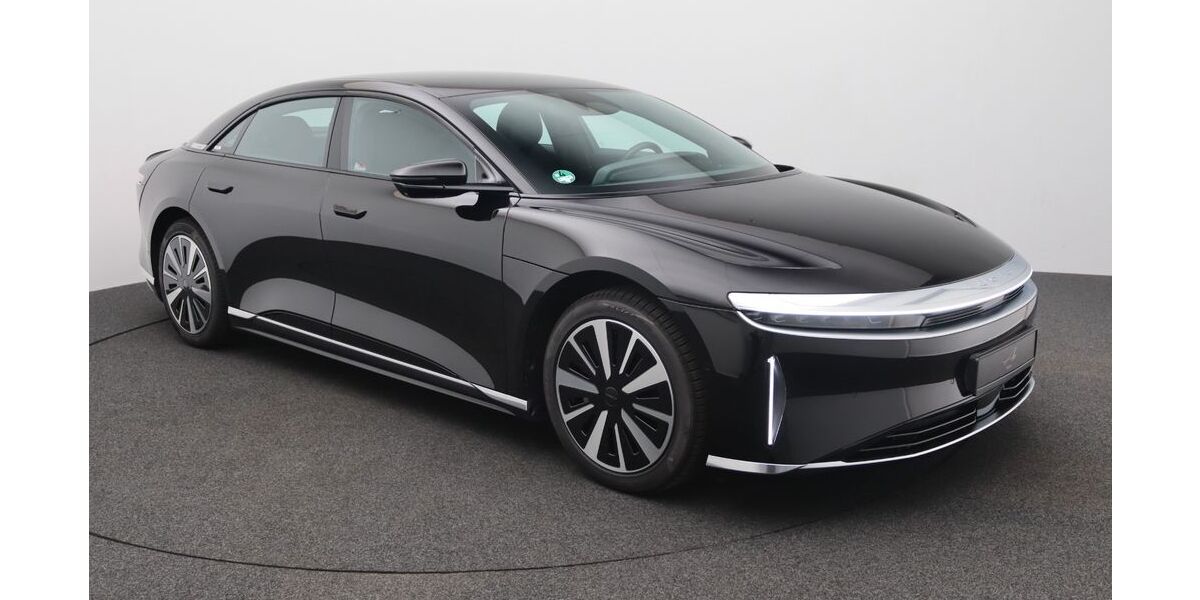 Lucid Air 16.990 km 78.572 &euro; Frankfurt 60388