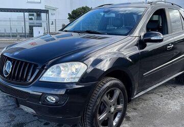 Mercedes-Benz ML 320 258.566 km 10.999 &euro; Darmstadt 64289