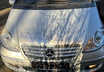 Mercedes-Benz A 150 268.000 km 1.190 &euro; Frankfurt am Main 60596