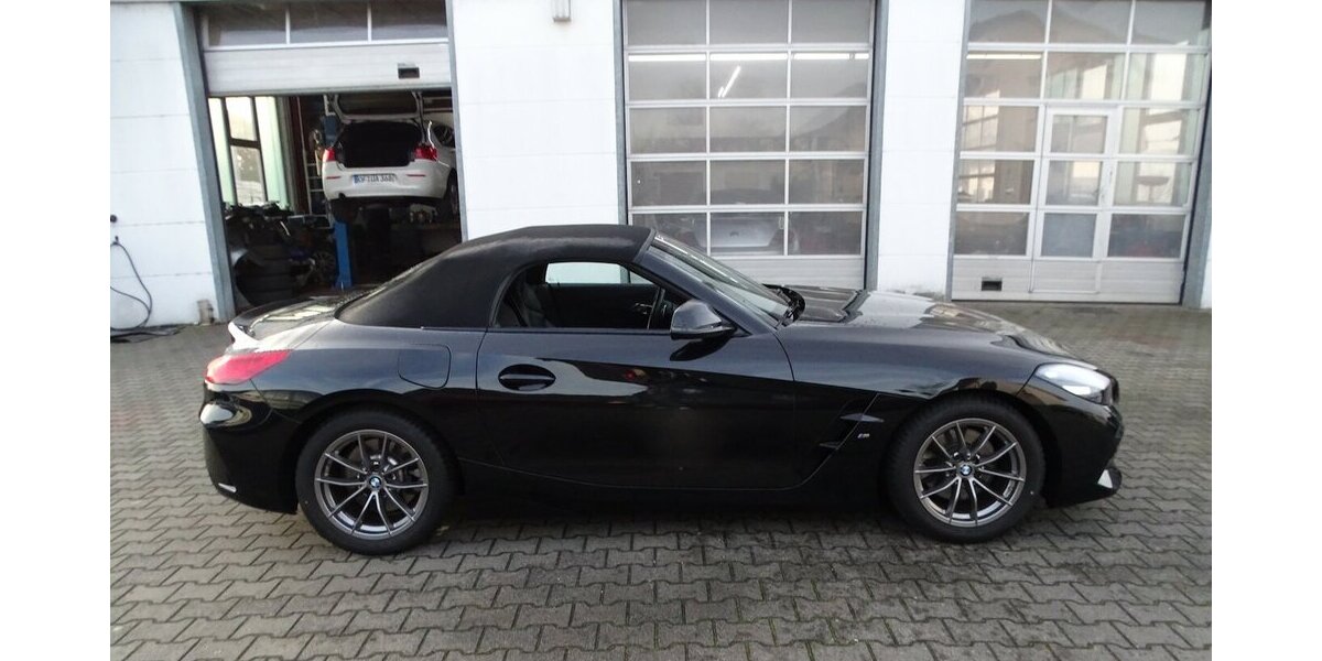 BMW Z4 sDrive 20 i M Sport Leder, LED, Navigation 60.000 km 31.890 &euro; Rodgau 63110