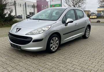Peugeot 207 73.000 km 2.699 &euro; Gross-Gerau 64521