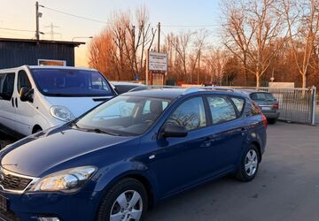 Kia ceed / Ceed 98.000 km 5.999 &euro; Frankfurt am Main 60486