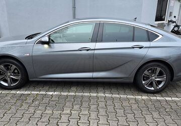 Opel Insignia 63.725 km 18.200 &euro; Frankfurt am Main 60385