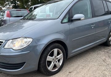 VW Touran 240.000 km 2.999 &euro; Rossdorf 64380