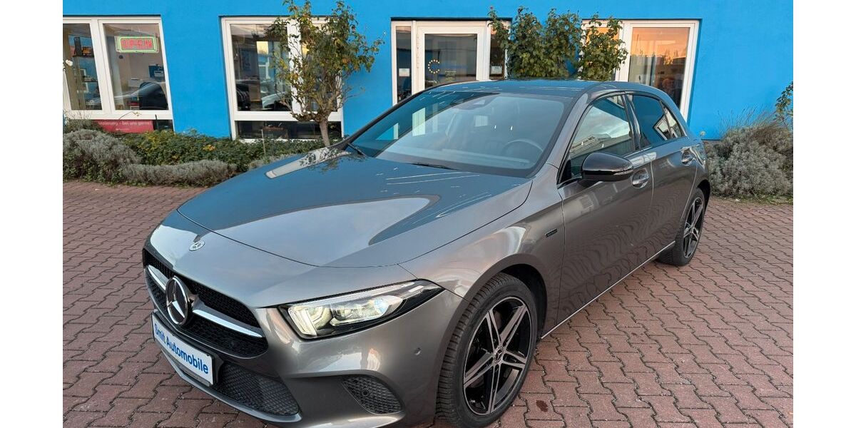 Mercedes-Benz A 250 88.165 km 24.900 &euro; Darmstadt 64293