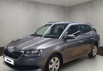 Skoda Fabia 32.400 km 16.980 &euro; Offenbach 63075