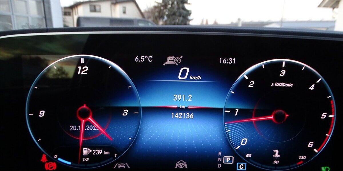 Mercedes-Benz GLS 400 d 4M AMG Line, Standheizung, Panoramadach, 141.746 km 68.890 &euro; Rodgau 63110