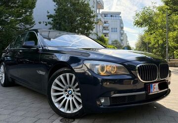 BMW 740 333.672 km 9.990 &euro; Frankfurt am Main 60486