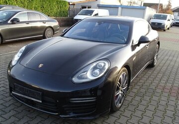 Porsche Panamera 4 GTS Bi-Xenon, Klappe, Luft, PDK, Chrono 184.608 km 26.890 &euro; Rodgau 63110