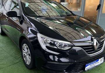 Renault Megane 99.751 km 9.999 &euro; Frankfurt Main 60386