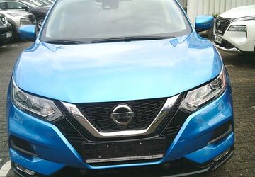 Nissan Qashqai 60.332 km 16.990 &euro; Frankfurt 60486