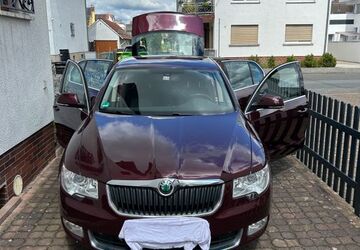 Skoda Superb 157.100 km 7.500 &euro; Raunheim 65479