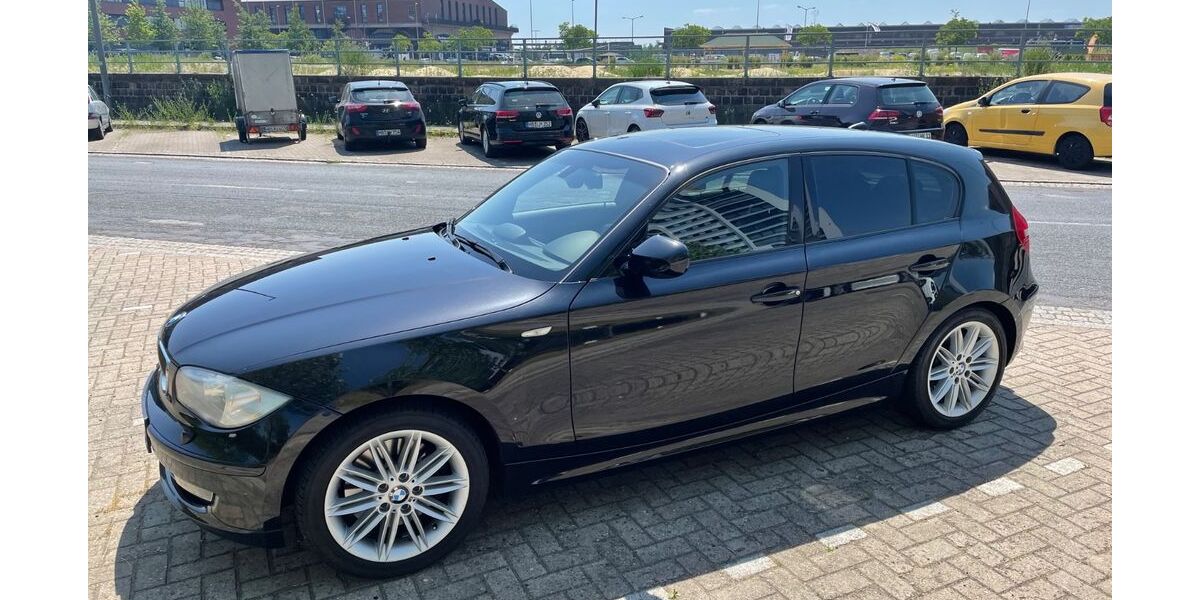 BMW 123 218.000 km 5.900 &euro; Frankfurt am Main 60431