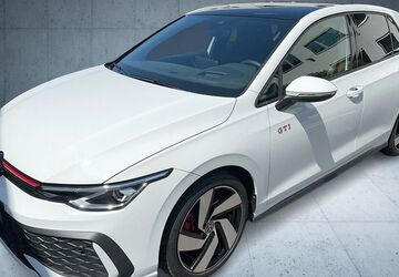 VW Golf 11.750 km 38.880 &euro; Frankfurt am Main 60528