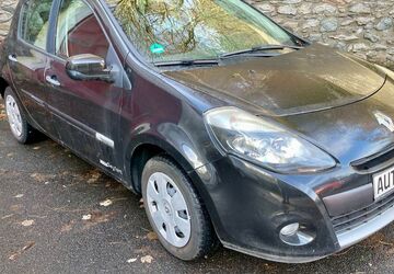 Renault Clio 155.000 km 2.900 &euro; Lautertal-Lautern 64686