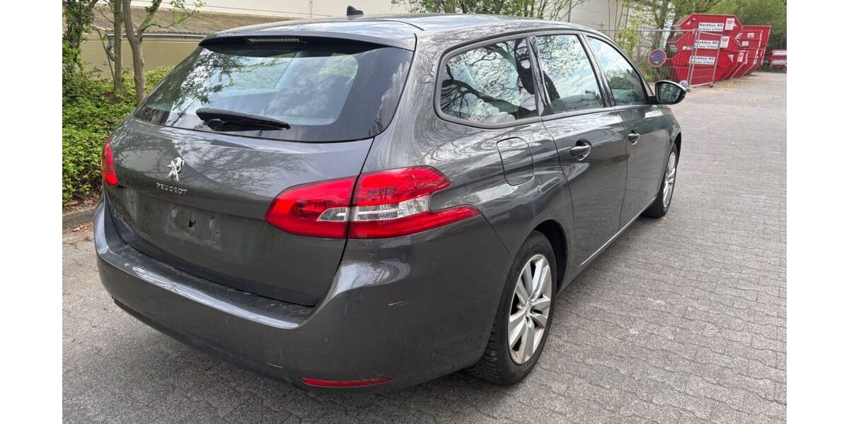 Peugeot 308 179.335 km 6.843 &euro; Frankfurt am Main 60389