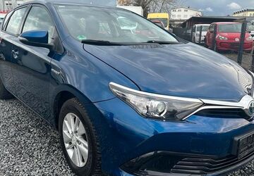 Toyota Auris 163.000 km 10.299 &euro; Dietzenbach 63128
