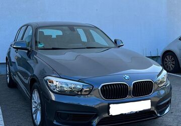 BMW 118 130.000 km 12.500 &euro; Frankfurt am Main 60311