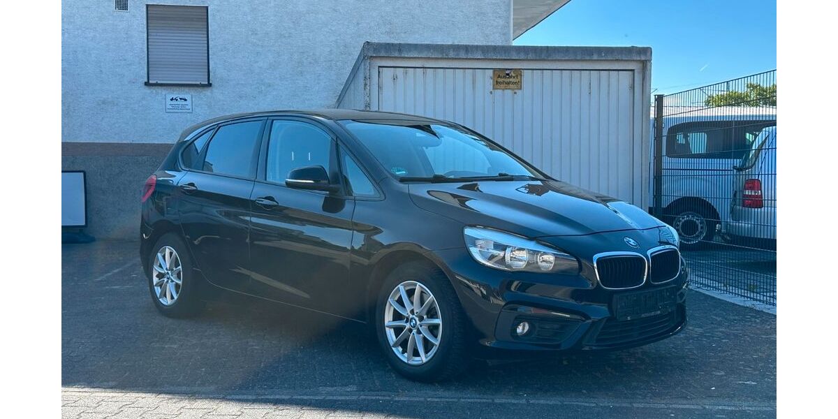 BMW 218 120.000 km 9.450 &euro; Rüsselsheim 65428