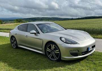 Porsche Panamera 154.000 km 23.900 &euro; Ober-Ramstadt 64372