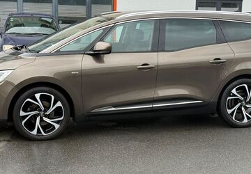 Renault Grand Scenic 146.000 km 13.699 &euro; Frankfurt am Main 60314