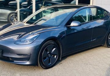 Tesla Model 3 88.120 km 29.450 &euro; Dieburg 64807