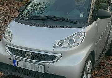 Smart city-coupé/city-cabrio 88.900 km 7.490 &euro; Frankfurt 60389