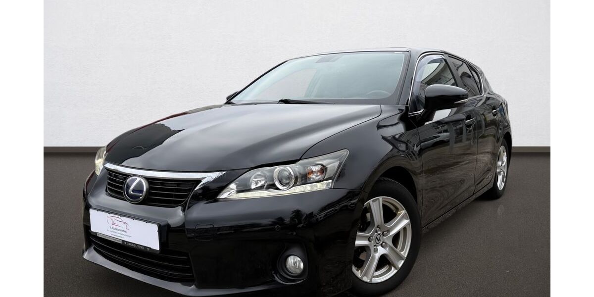 Lexus CT 200h 182.000 km 9.899 &euro; Frankfurt am Main 60386
