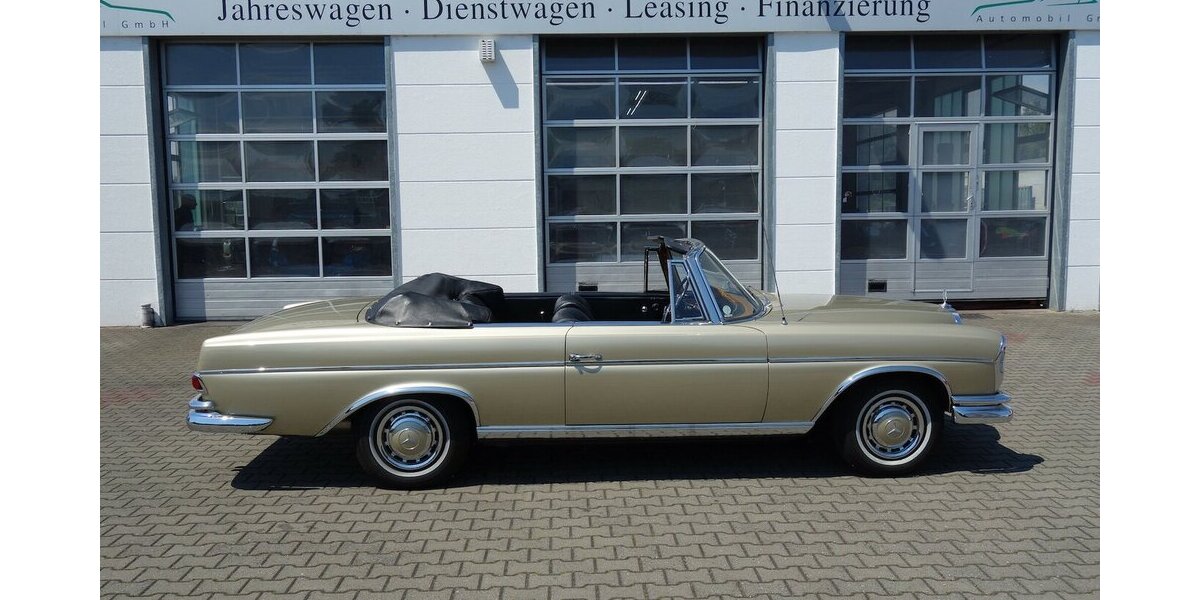 Mercedes-Benz 300 SE Cabriolet Top Original mit 58000 Km 58.000 km 179.000 &euro; Rodgau 63110