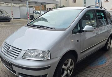 VW Sharan 177.400 km 3.990 &euro; Frankfurt 60489