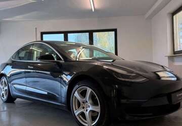 Tesla Model 3 33.000 km 28.900 &euro; Alsbach 64665