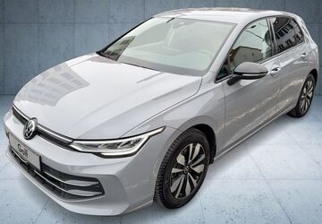 VW Golf 13.800 km 27.280 &euro; Frankfurt am Main 60528