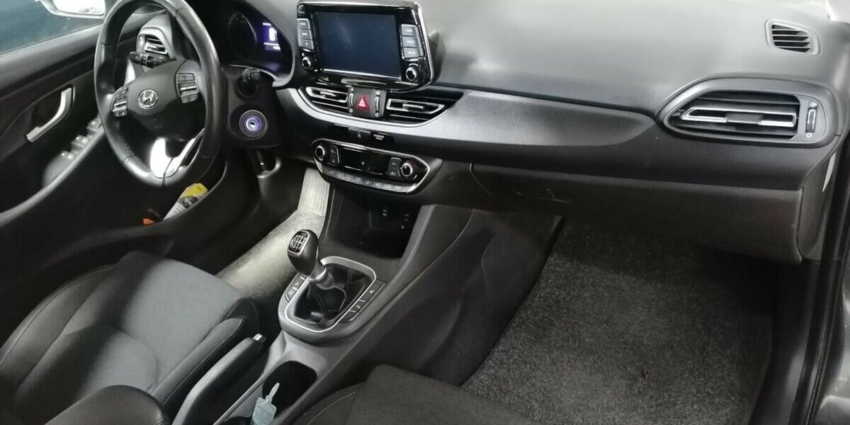 Hyundai i30 Trend Mild-Hybrid 91.000 km 12.790 &euro; Gernsheim 64579