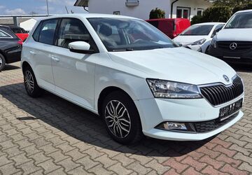 Skoda Fabia 127.420 km 6.890 &euro; Rodgau 63110