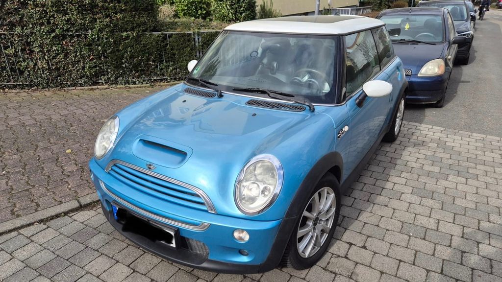 Mini Cooper S 141.180 km 3.500 &euro; Frankfurt 60599