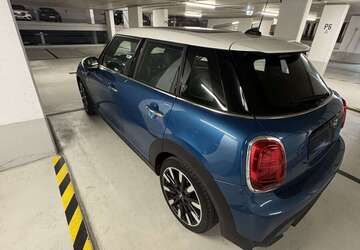 Mini Cooper 21.500 km 22.000 &euro; frankfurt 60327